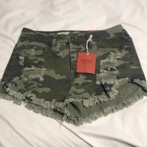 camouflage shorts